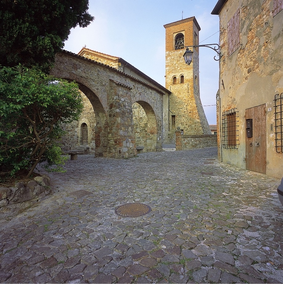 Arquà petrarca Italia Tour Network